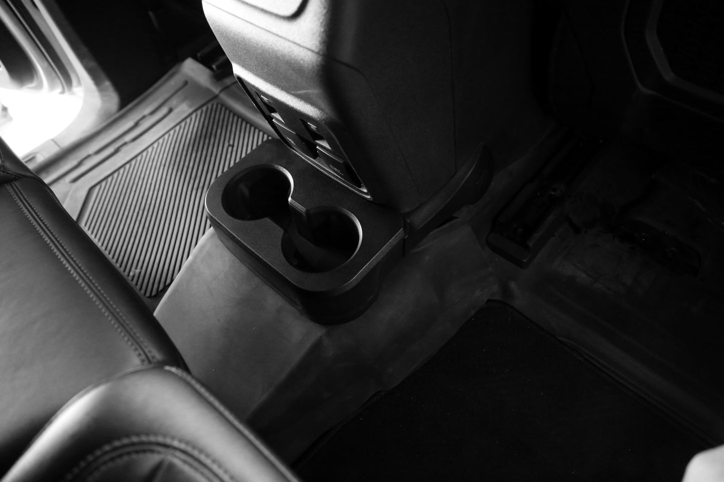 Rear axle bridge cup holder Bronco 2021+ 4 Doors A Style