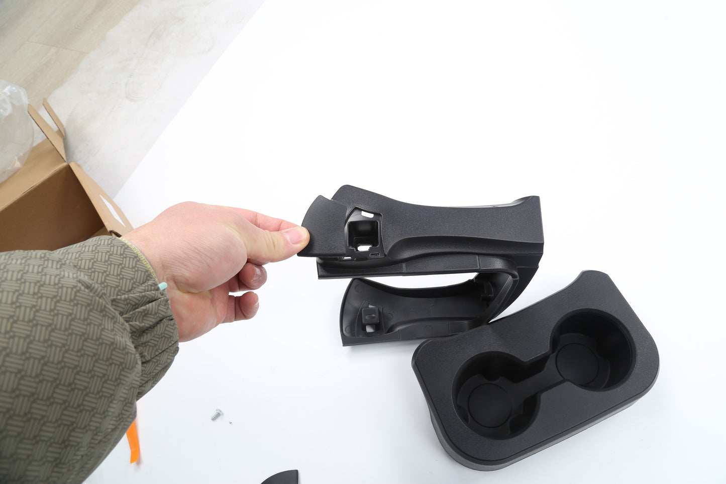 Rear axle bridge cup holder Bronco 2021+ 4 Doors A Style