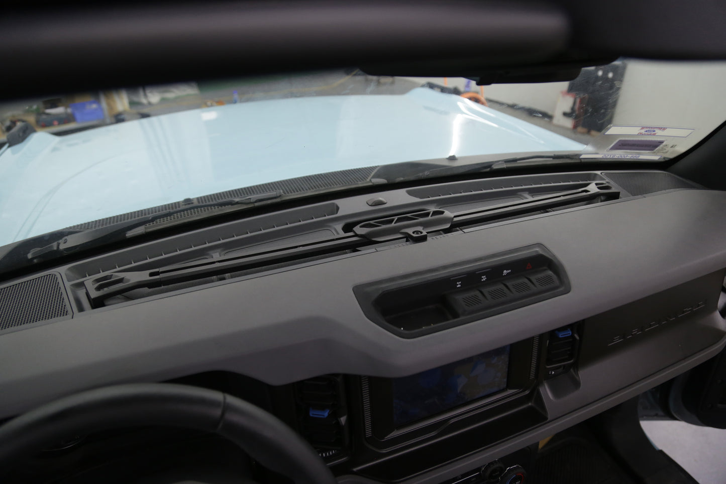 Dashboard Rail