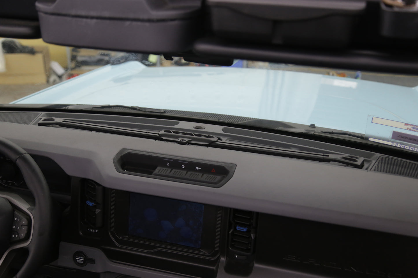 Dashboard Rail